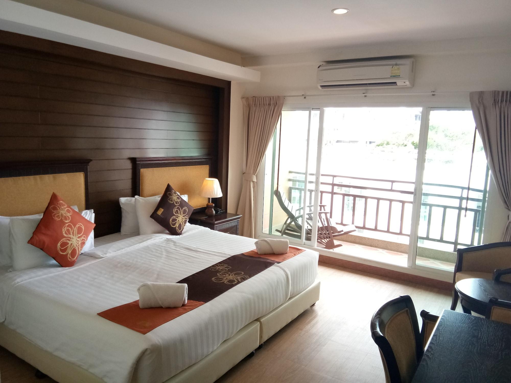 Seaside Jomtien Beach Pattaya Exterior photo